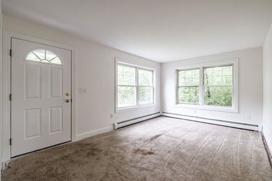 Move in spacious condo on cul du sac. Totally professionally - photo 7