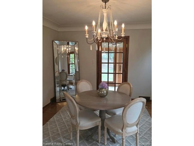 Timeless Beauty with Rare Flexible Living Space in the Heart of - photo 12