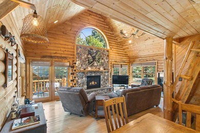 Experience refined Northwoods living in this exceptional - photo 12