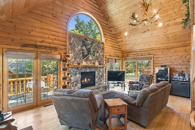 Experience refined Northwoods living in this exceptional - photo 14