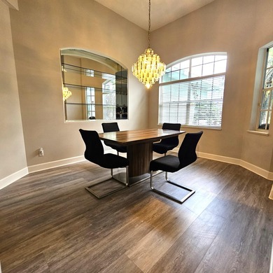 Assumable Mortgage at low interest rate !! Corner Lot, half of - photo 19