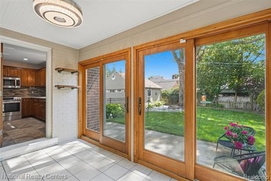 Timeless Beauty with Rare Flexible Living Space in the Heart of - photo 21