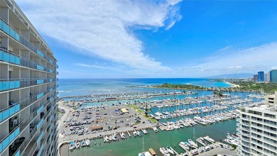 Enjoy breathtaking panoramic views of the ocean, boat harbor - photo 22
