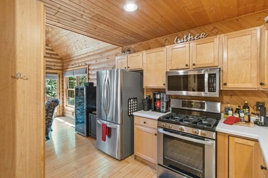 Experience refined Northwoods living in this exceptional - photo 22
