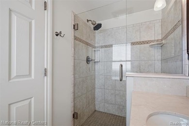 Timeless Beauty with Rare Flexible Living Space in the Heart of - photo 25