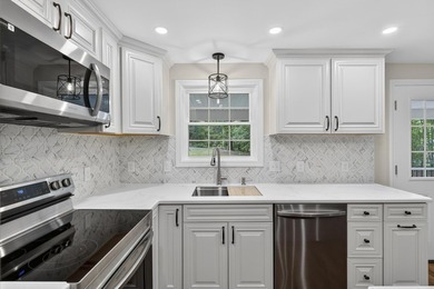 Welcome to 528 Sebago Road, a beautifully renovated 3 bedroom, 2 - photo 5