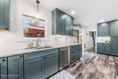 Ideally located just minutes from downtown in the highly - photo 15