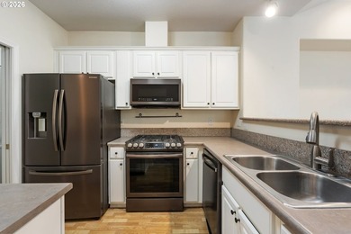 Welcome to the coveted Mansions at Summerlinn! This beautifully - photo 15