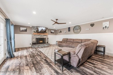 Ideally located just minutes from downtown in the highly - photo 18