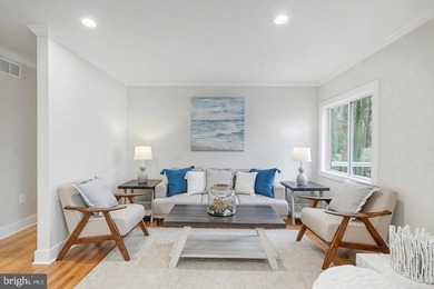 Welcome to 4 Poplar Grove Avenue, where breathtaking waterfront - photo 22