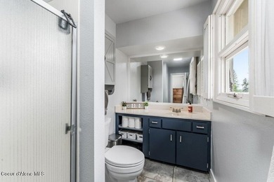 Ideally located just minutes from downtown in the highly - photo 25