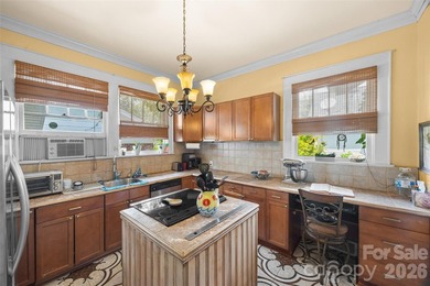 Step into timeless charm with this beautifully maintained 1923 - photo 29