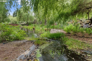 Welcome to the coveted Mansions at Summerlinn! This beautifully - photo 33