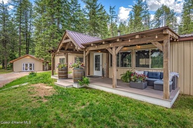Two beautifully remodeled residences. Nearly five private acres - photo 1