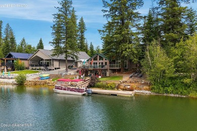 Welcome to your own private waterfront retreat! Nestled on a - photo 3