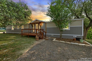 Lake Home For Sale in Canyon Lake, Texas