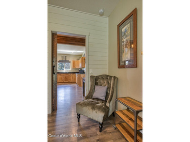 Turnkey waterfront retreat just minutes from downtown Sandpoint - photo 14