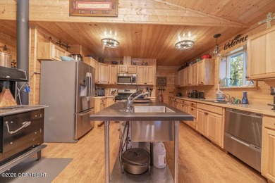 Rustic charm & modern convenience! Enjoy this spacious 2,280 sf - photo 19
