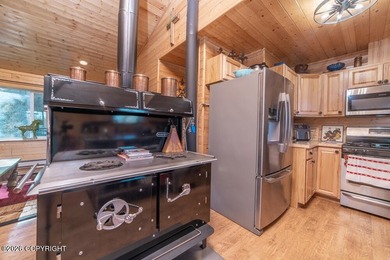 Rustic charm & modern convenience! Enjoy this spacious 2,280 sf - photo 20