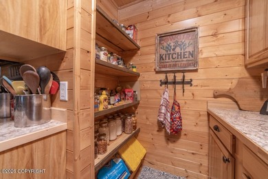 Rustic charm & modern convenience! Enjoy this spacious 2,280 sf - photo 21