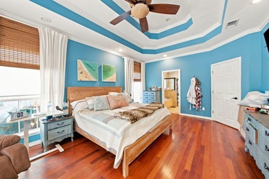 Welcome to your own private Gulf Breeze retreat, where timeless - photo 25