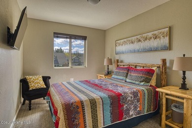 Turnkey waterfront retreat just minutes from downtown Sandpoint - photo 29