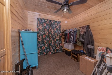 Rustic charm & modern convenience! Enjoy this spacious 2,280 sf - photo 30