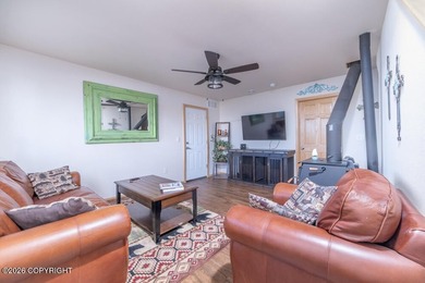 Rustic charm & modern convenience! Enjoy this spacious 2,280 sf - photo 32
