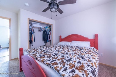 Rustic charm & modern convenience! Enjoy this spacious 2,280 sf - photo 34