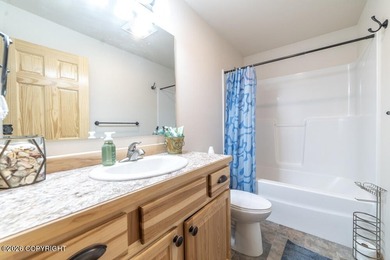 Rustic charm & modern convenience! Enjoy this spacious 2,280 sf - photo 35