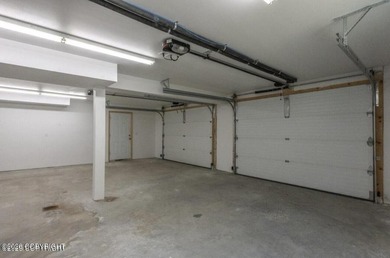 Rustic charm & modern convenience! Enjoy this spacious 2,280 sf - photo 40