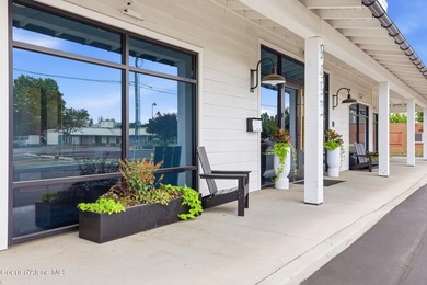 Ideal for an owner-user seeking a strategic headquarters or an - photo 6