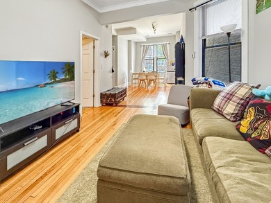Exceptional opportunity to own a classic Chicago Greystone in - photo 5