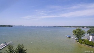Cass Lake Lot For Sale in Keego Harbor Michigan