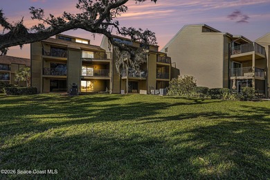 (private lake, pond, coastal) Condo For Sale in Melbourne Florida