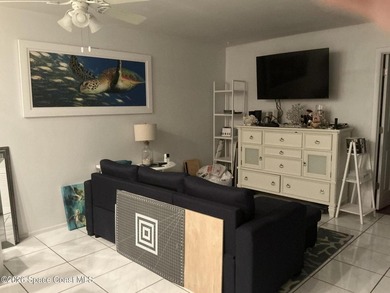 ((( SW CORNER UNIT IN NE PALM BAY!! ))) PRIVACY FOLIAGE - photo 7