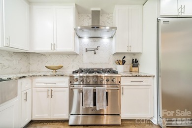 Discover a true Lake Norman gem! Tucked away on nearly an acre - photo 14