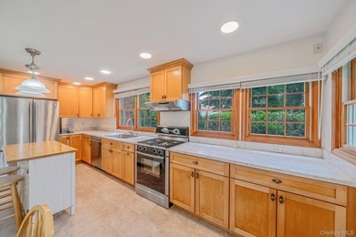 Welcome Home to your own hidden Bellport gem South of Montauk - photo 17