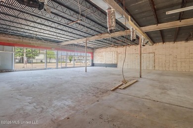 Excellent opportunity to own a two-unit commercial building in a - photo 22