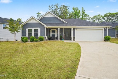 TAKING BACKUP OFFERS - Move-in ready and beautifully updated! - photo 2