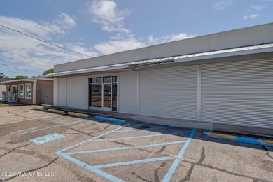 Excellent opportunity to own a two-unit commercial building in a - photo 23