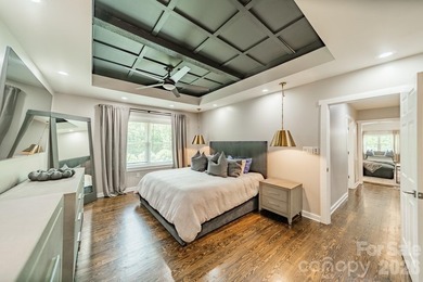 Discover a true Lake Norman gem! Tucked away on nearly an acre - photo 28