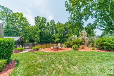 Discover a true Lake Norman gem! Tucked away on nearly an acre - photo 37