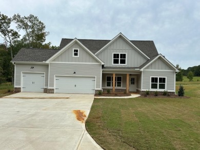 Lake Home For Sale in Eatonton, Georgia