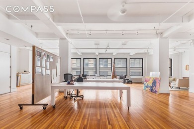 5,500 Square foot loft available for the first time in 35 years! - photo 2