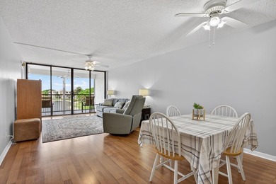 Wake up every day to a spectacular lake view! This beautiful - photo 16