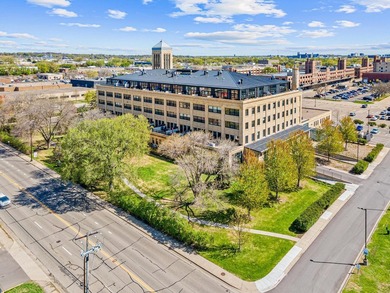 Your premier opportunity to live in The CW Lofts is available! - photo 26