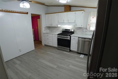 Charming corner-lot home featuring 2 bedrooms and 2 full baths - photo 30