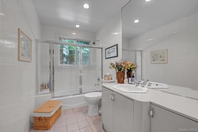 WELCOME TO #8 BRIARFIELD DRIVE - LAKE SUCCESS SPRAWLING COLONIAL - photo 18