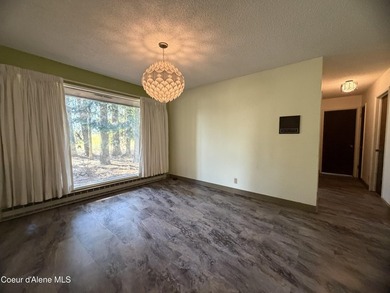 Enjoy waterfront living with this 3-bedroom, 2-bath home - photo 9